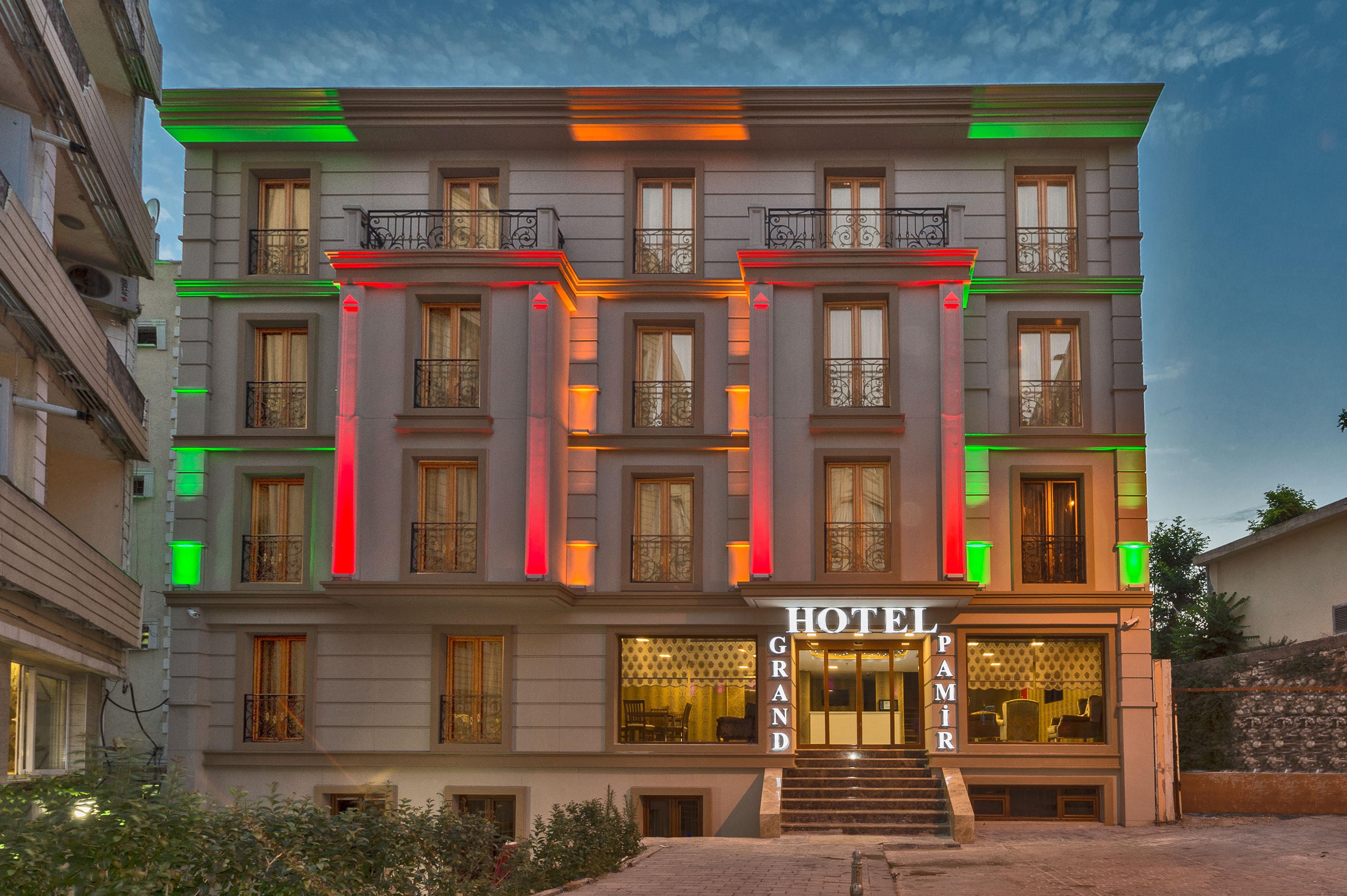 Otel Grand Pamir